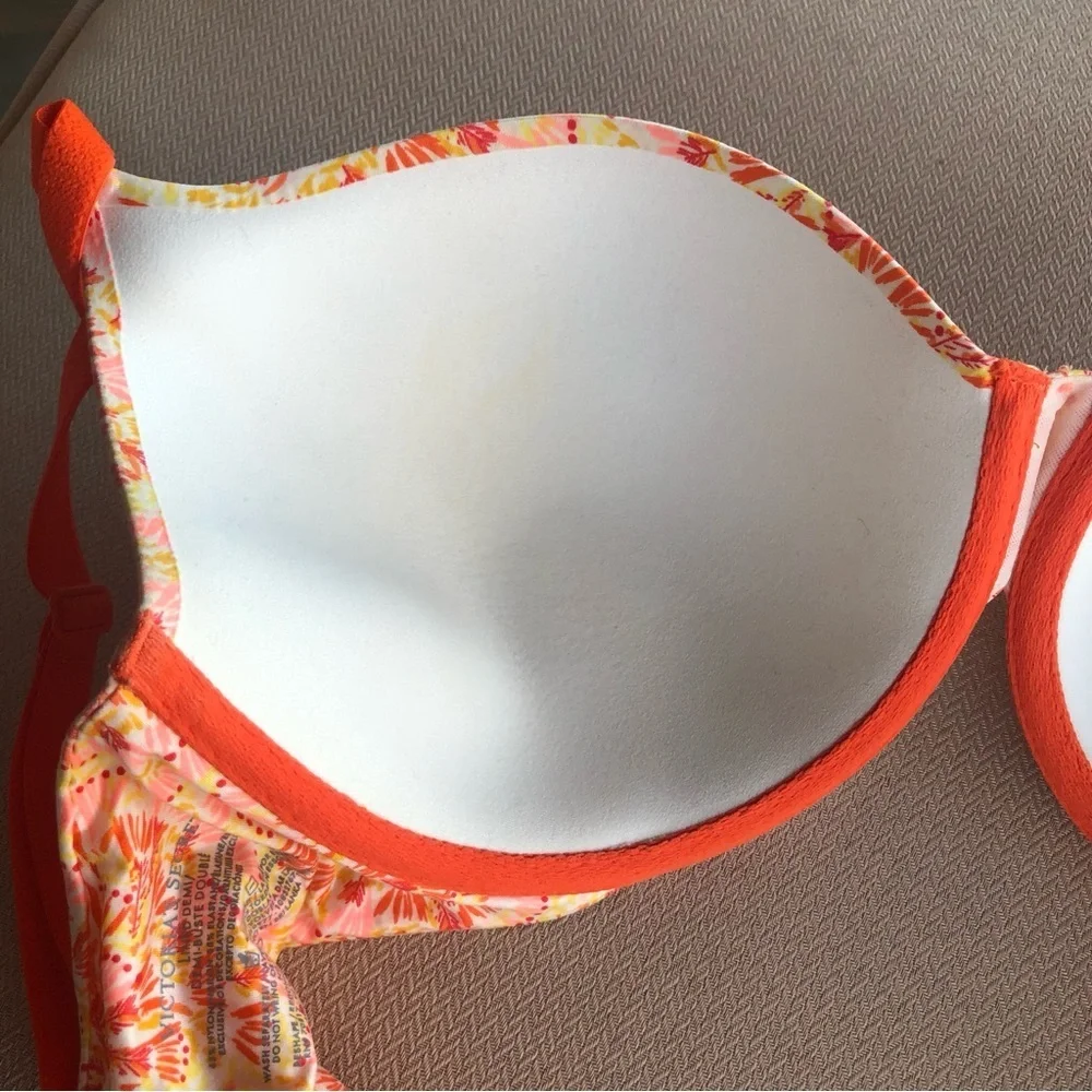 Victoria’s Secret Under Wire Lined Demi-bust Sequins‎ Orange Yellow Bra 34DD